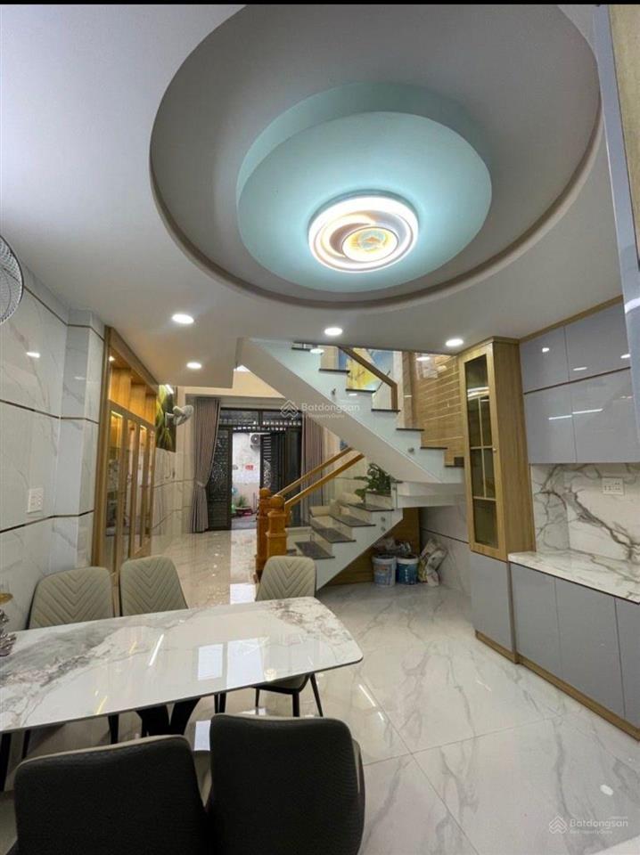 Nhà mới đẹp 5 tầng gần chợ bình long giáp nguyễn sơn tân phú nhỉnh nhẹ 6 tỷ