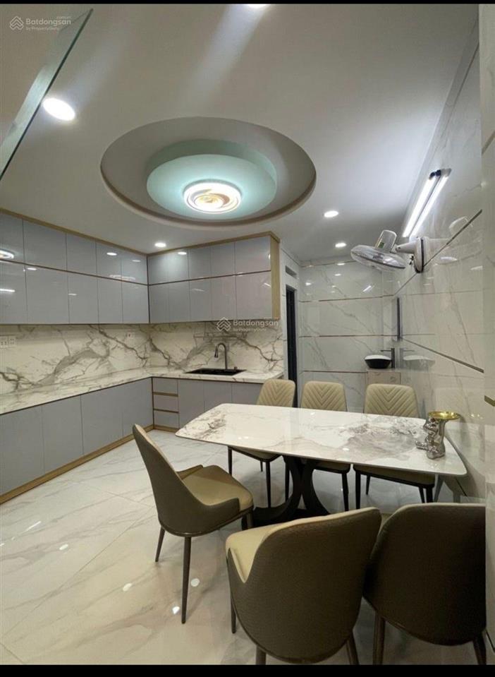 Nhà mới đẹp 5 tầng gần chợ bình long giáp nguyễn sơn tân phú nhỉnh nhẹ 6 tỷ