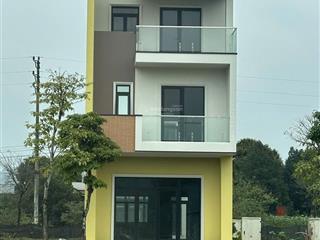 Chính chủ bán nhà liền kề 84m2 sổ đỏ mặt đường, khu đô thị văn yên evergreen, mậu a, yên bái