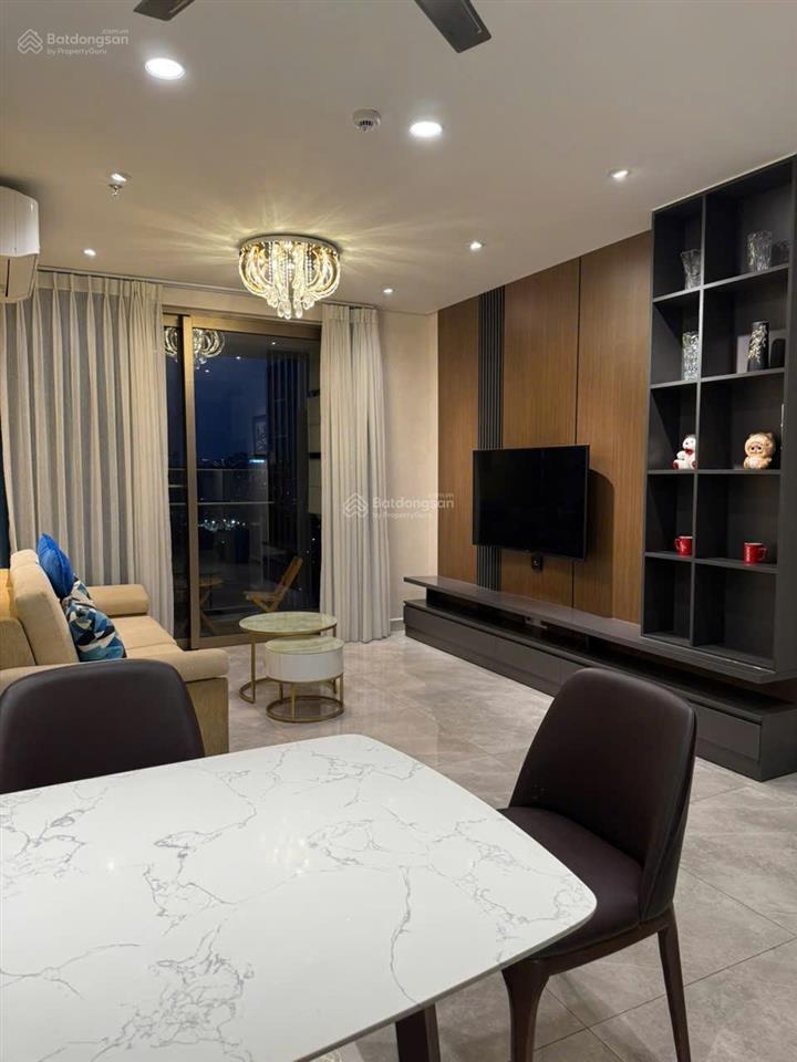 Chủ bán gấp midtown m8 [ khách tìm nhà có sẵn hợp đồng thuê 3 năm] giá bán 10.5 tỷ all in tầng cao