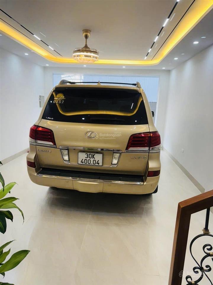 Bán nhà gia thượng ngay cổng trường việt pháp, ngõ ô tô, 50m2, 6 tầng, mt 4.5m, 15.6 tỷ