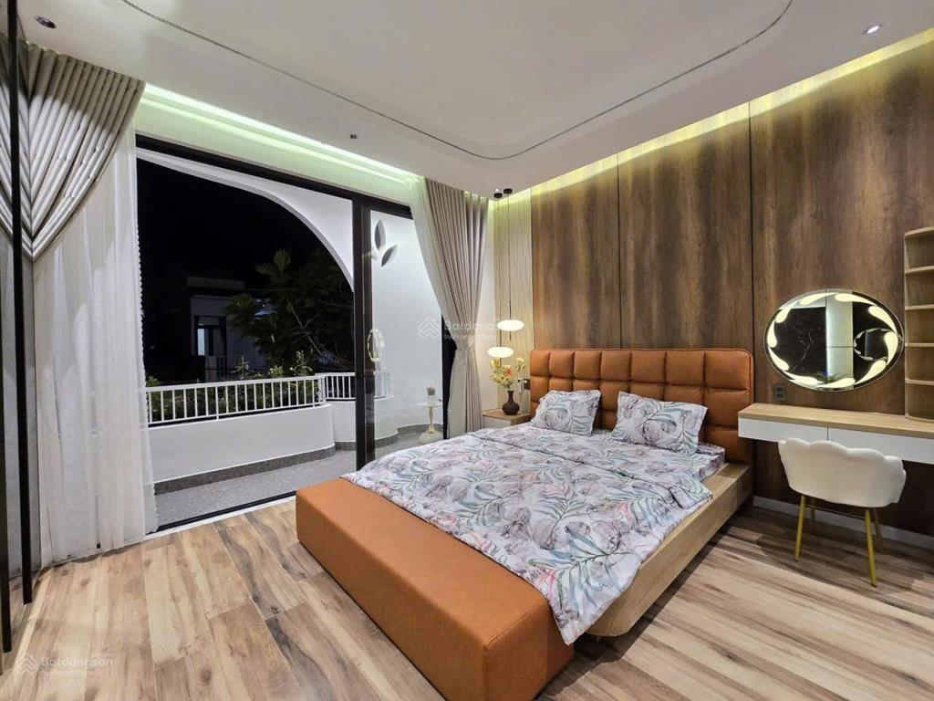 Tôi chính chủ cần bán nhà 3 tầng mặt tiền dương bích liên, hòa minh, liên chiểu