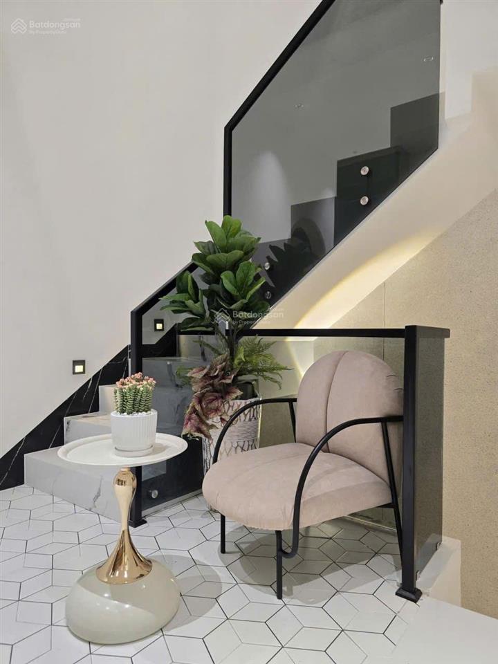 Tôi chính chủ cần bán nhà 3 tầng mặt tiền dương bích liên, hòa minh, liên chiểu