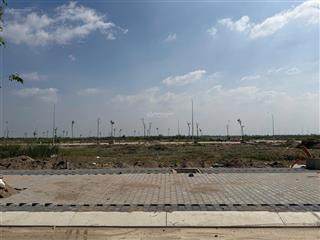 Suất nội bộ nền cặp nền 90m2 đối diện công viên đường 20m, sổ hồng riêng, sang tên công chứng ngay