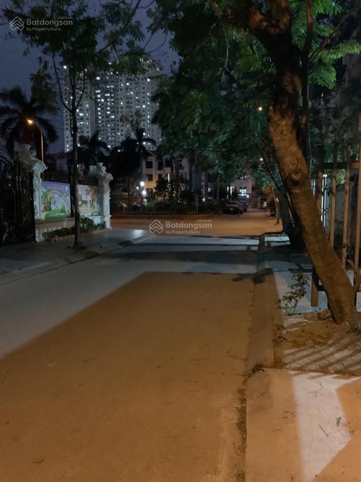 Bán biệt thự kđt cầu bươu, vị trí view vườn hoa, tương lai phát triển mạnh, 127m, 5 tầng, mt 8m