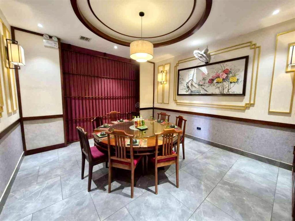 Bán mặt phố vũ lăng, vị trí đẹp thoáng kd sầm uất dòng tiền đỉnh, kv phát triển mạnh 155m2, mt 9.9m