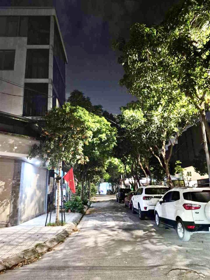 Bán lk khu đấu giá tứ hiệp, khu vực đáng sống cây xanh thoáng mát, tương lai tăng mạnh, 125m, mt 7m