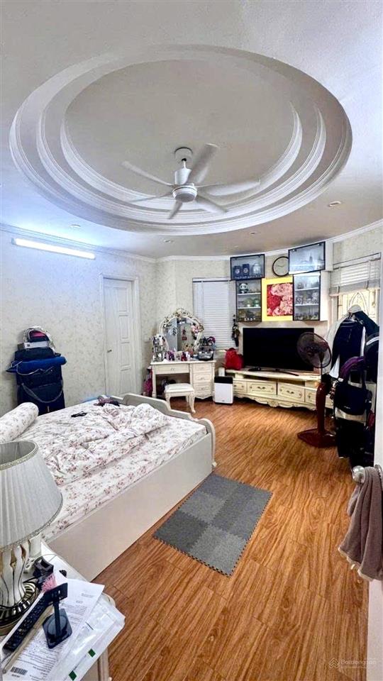 Bán bt lô góc 4 thoáng mặt phố linh đàm, vị trí đắc địa, đẳng cấp gần hồ thoáng, 246m, 4t, mt 38m