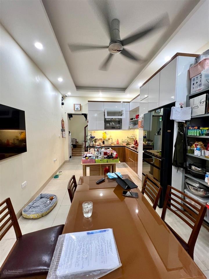 Bán nhà mặt phố nguyễn ngọc nại, vị trí đẹp kd sầm uất, giao thông thuận tiện, 75m, 4 tầng, mt 4.7m