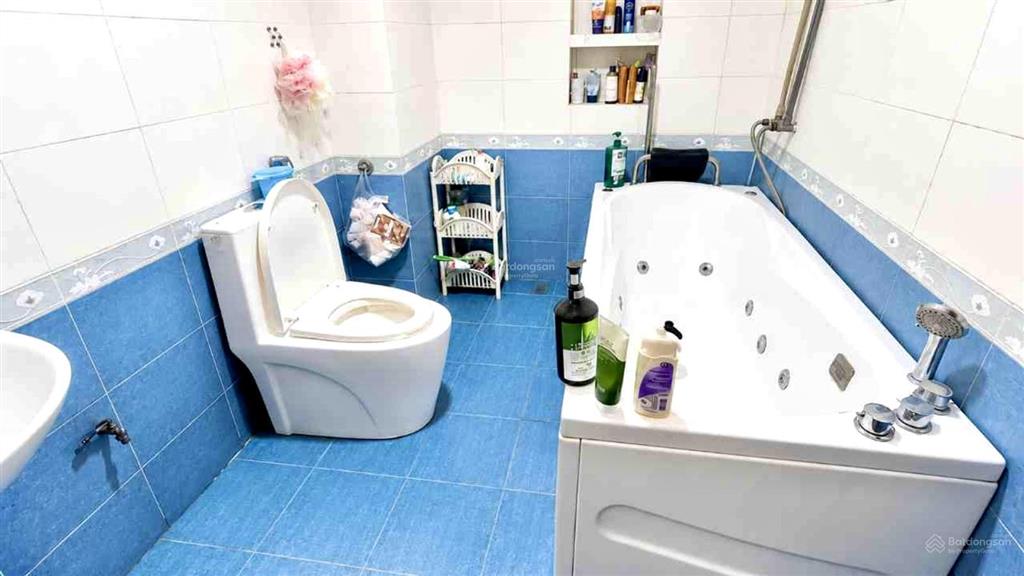 Bán nhà 4 tầng bằng liệt, linh đàm, vị trí trung tâm đẹp, 2 thoáng ô tô tránh, dân trí cao, 85m²