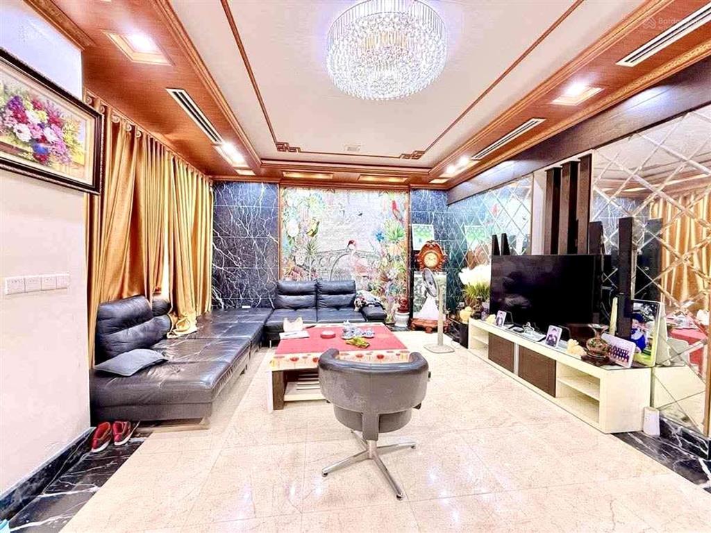 Bán biệt thự kđt tây nam linh đàm, đẳng cấp thượng lưu, view vườn hoa thoáng mát, 205 m, 4t, mt 10m