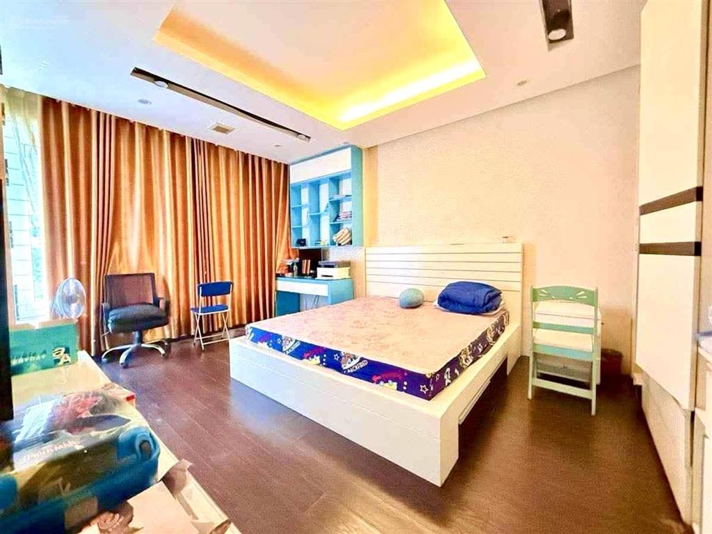 Bán biệt thự kđt tây nam linh đàm, đẳng cấp thượng lưu, view vườn hoa thoáng mát, 205 m, 4t, mt 10m