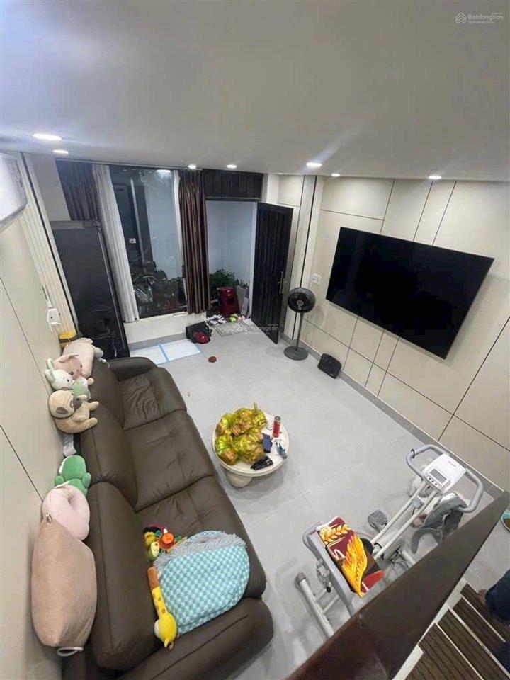 Nhà mới 2 tầng sát hẻm xe hơi huỳnh tấn phát  41m  full nội thất  3 tỷ hơn