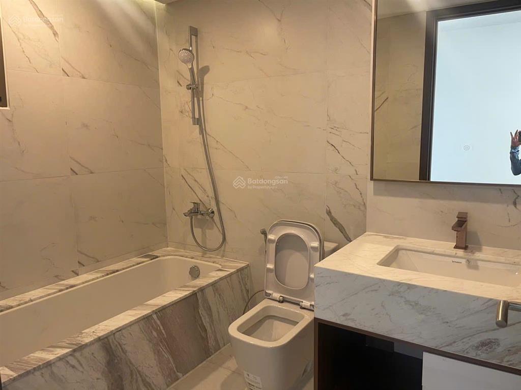 Hàng hiếm 3pn nhà cơ bản, ô xe hầm view sông m8a, giá tốt 16.9 tỷ allin xem nhà 0908 448 ***