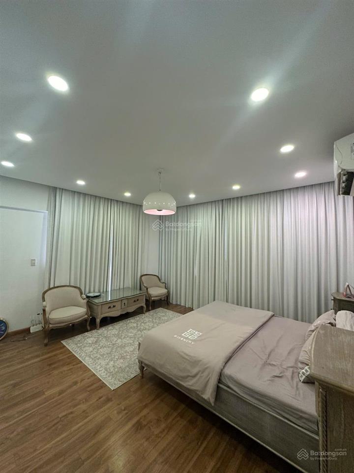 (cần bán)  chỉ 9.5 tỷ bán nhanh căn 3pn  100m², ô xe hầm, sẵn nội thất đẹp, xem nhà ms nga đồng