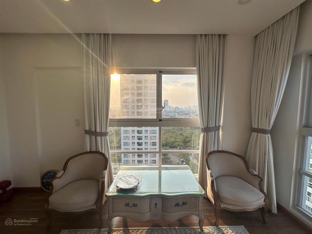 (cần bán)  chỉ 9.5 tỷ bán nhanh căn 3pn  100m², ô xe hầm, sẵn nội thất đẹp, xem nhà ms nga đồng
