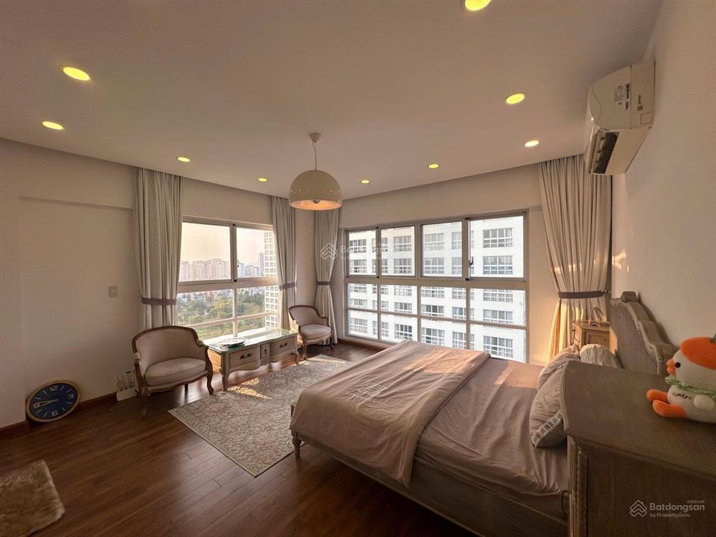 (cần bán)  chỉ 9.5 tỷ bán nhanh căn 3pn  100m², ô xe hầm, sẵn nội thất đẹp, xem nhà ms nga đồng