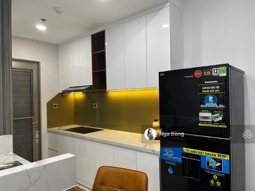 Bán 2pn m7 the signature midtown, đông nam, full nội thất, kèm ô xe, giá 9 tỷ allin