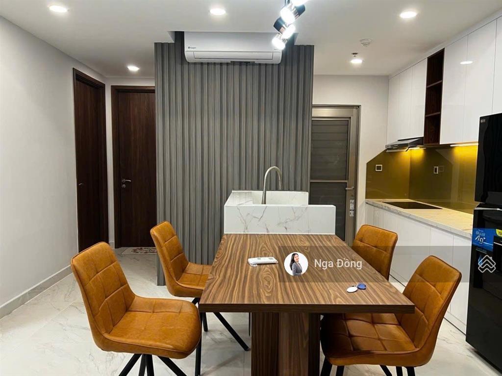 Bán 2pn m7 the signature midtown, đông nam, full nội thất, kèm ô xe, giá 9 tỷ allin