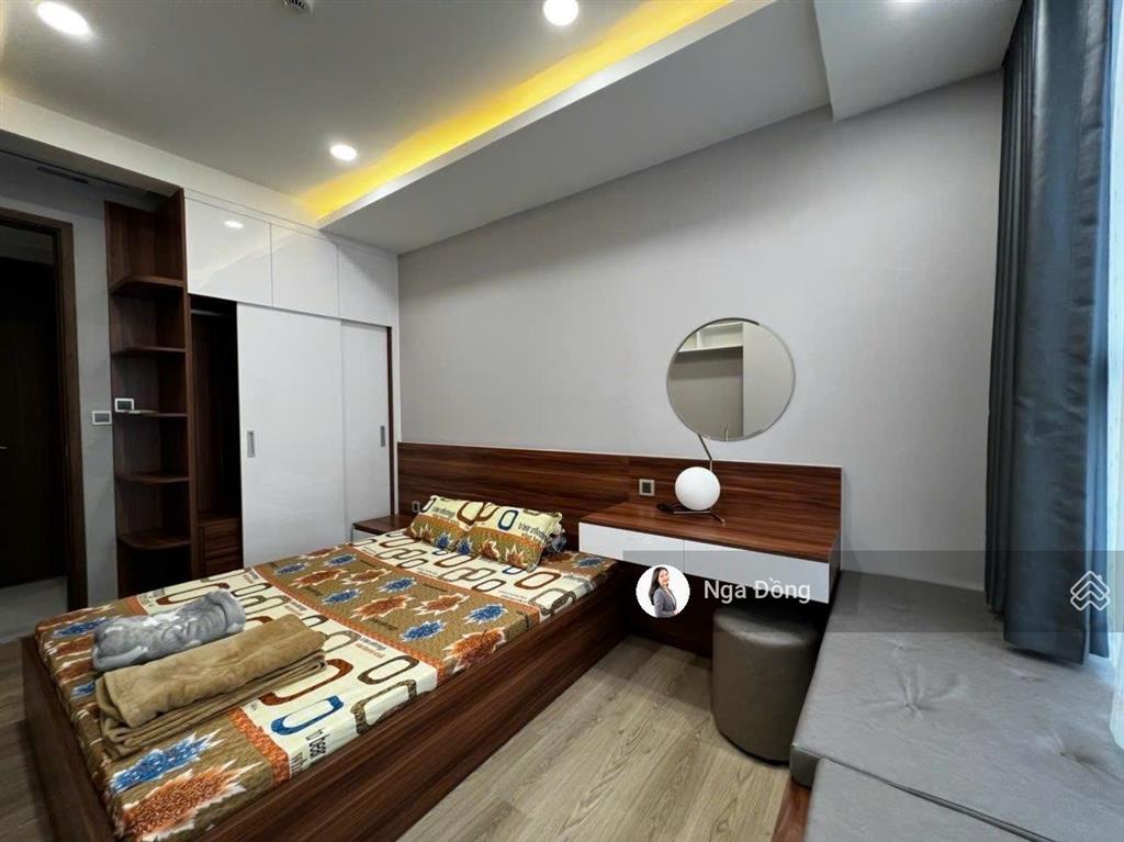 Bán 2pn m7 the signature midtown, đông nam, full nội thất, kèm ô xe, giá 9 tỷ allin