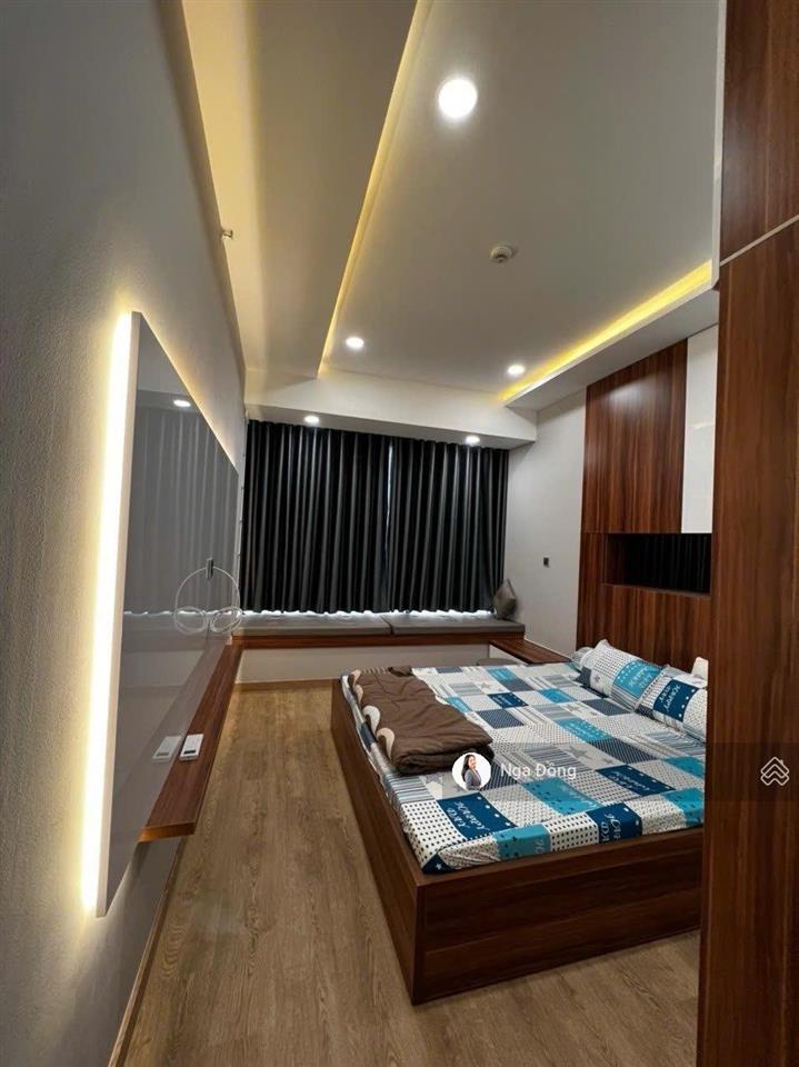 Bán 2pn m7 the signature midtown, đông nam, full nội thất, kèm ô xe, giá 9 tỷ allin