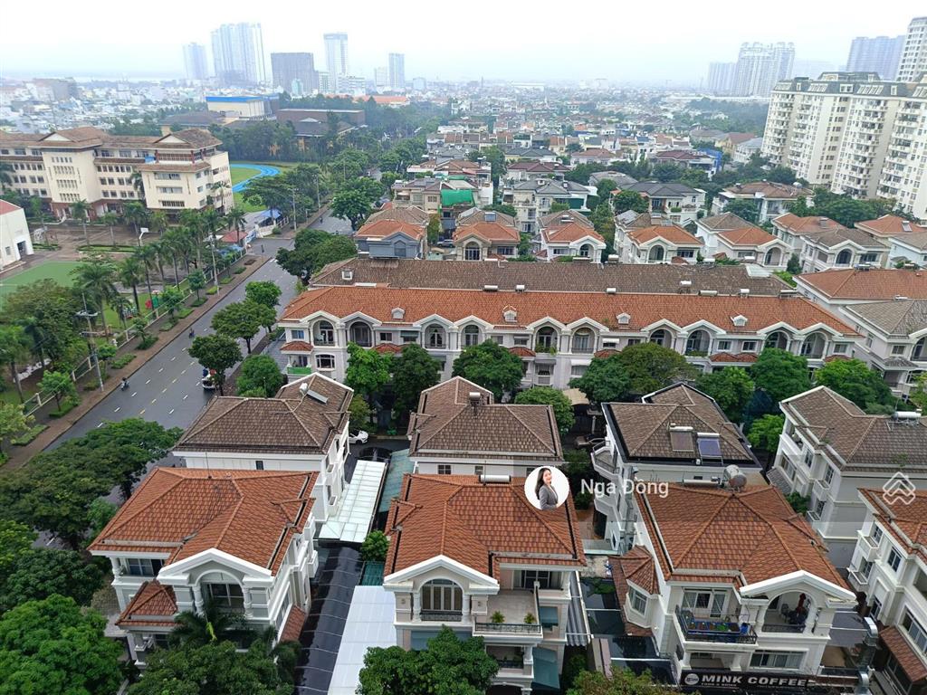Bán 2pn the peak midtown (m8) ban công đông nam, view sông  biệt thự, bán 9.7 tỷ allin
