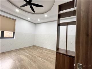 Đập hộp chdv 5 tầng có thang máy trong suốt  thiết kế hiện đại ngay dh cảnh sát  ngang 5.5m