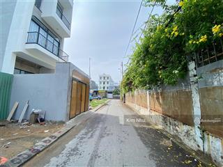 Đất hẻm thông dt rộng 78.2m2 ngang 4.01  vành đai 2 chỉ 200m  kdc đồng bộ dân trí  xd cao tầng