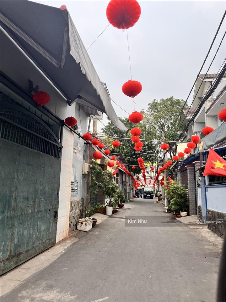 Bán đất tặng nhà cấp 4 mặt tiền kd  ngang 8.53m  xây chdv  tách thửa  làm kho  dt 147.7m2