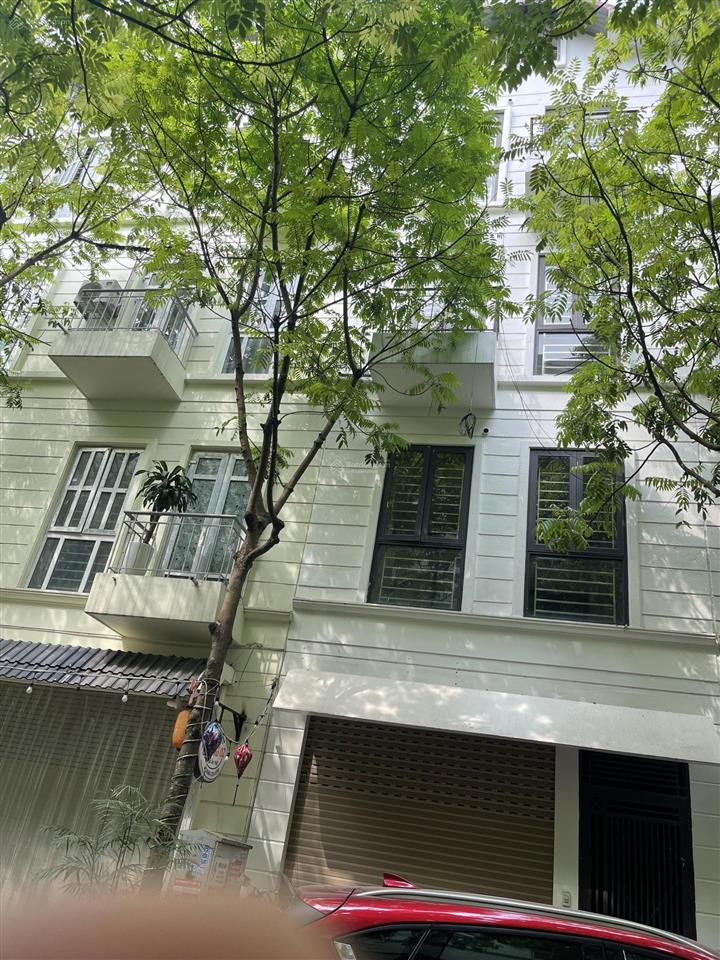 Bán nhà liền kề 100m2 thoáng trước sau, có 15 phòng đang cho thuê, thu nhập 50 tr/tháng. sđ