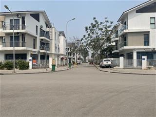 Bán nhà 5 tầng, view công viên cây đàn, đường 30 m, mt 5m, nhà hoàn thiện có thang máy, sđ