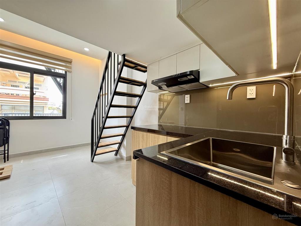 Duplex bancol 45m2 gác cao full nội thất xịn ngay tô hiến thành q10 kế bên vạn hạnh malình thật