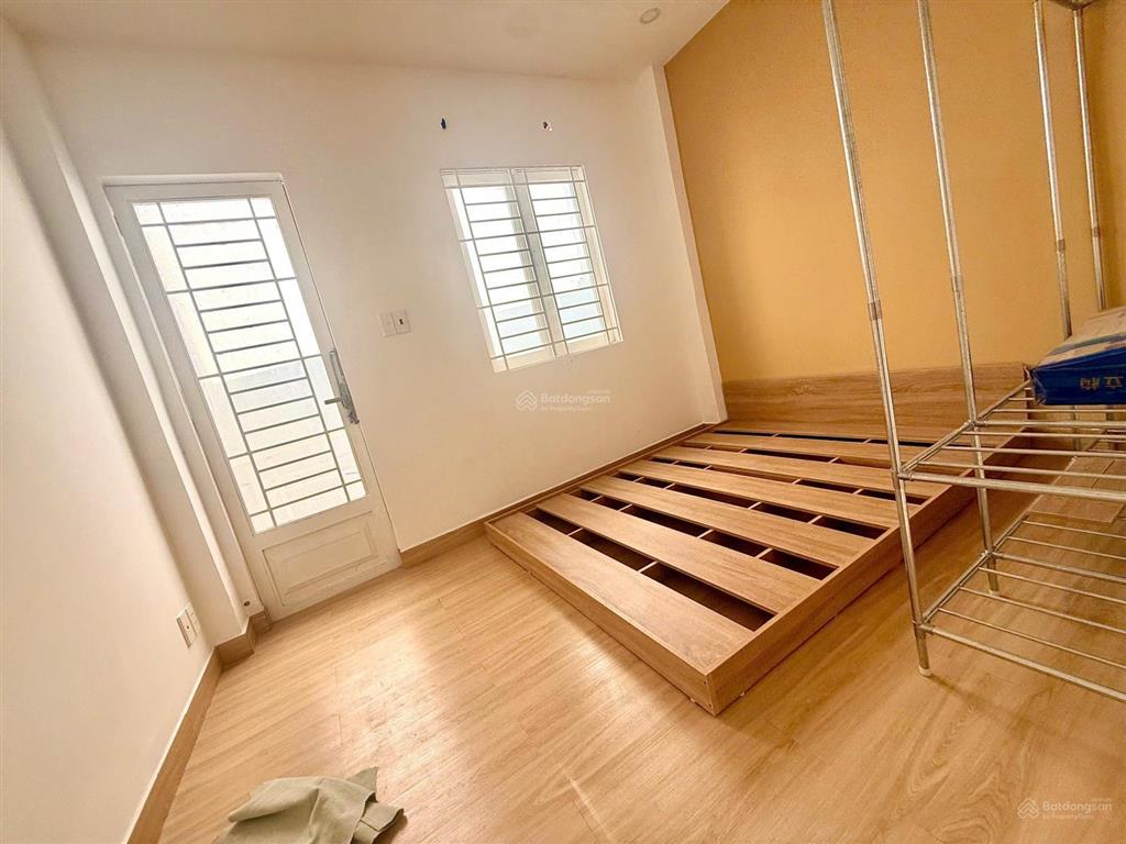 Nhà nhỏ pháp lý sạchkế bên q3 q3 ngay ngã 4 bảy hiền1t 1l 2pn45m2 diện tích sử dụng