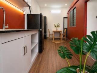 Cho thuê căn 2pn ban công  70m² gần sân bay tân sơn nhất