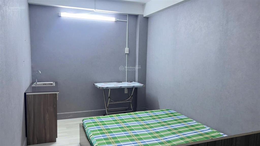 Cho thuê mbkd lối riêng có 1 ngủ ở lại ngay cao thắng kế bên hà đô centrosahợp mi nail, thẩm mỹ nh