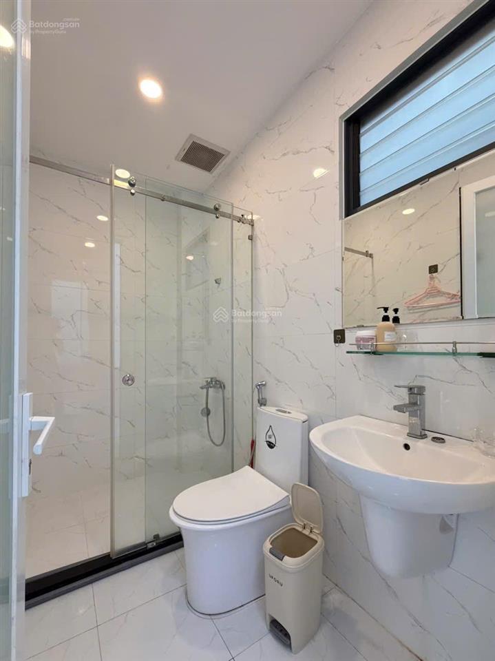 Nhà mới thang máy kế q1khu nguyễn tri phươngnguyễn trãi studio 1pn full nội thất new