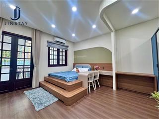 Nhà mới thang máy kế q1khu nguyễn tri phươngnguyễn trãi studio 1pn full nội thất new