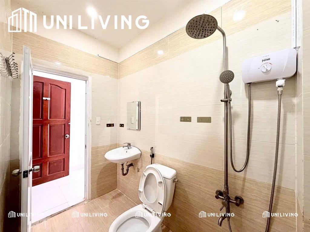 Chính chủ cho thuê phòng lê hồng phong q10  ban công riêng gần 3/2, view lý thái tổmới xây giá re