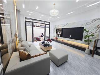 Sơn tây  ba đình, nhà xây mới 6 tầng thang máy, ngõ thông, lô góc