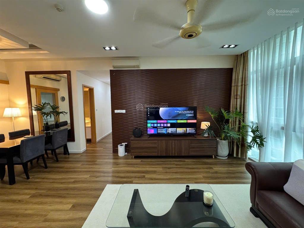 Tìm chủ nhân mới cho căn hộ 3 phòng ngủ view hồ bơi, full đồ,sẵn hợp đồng thuê tại the vista an phú