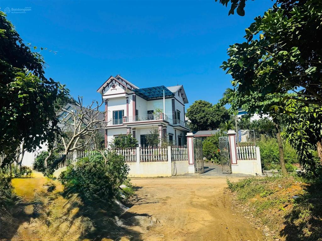 Chính chủ bán lô đất 385m2  xã phú cát  hà nội  giá 12tr/m2, hàng giá tốt để xây biệt phủ