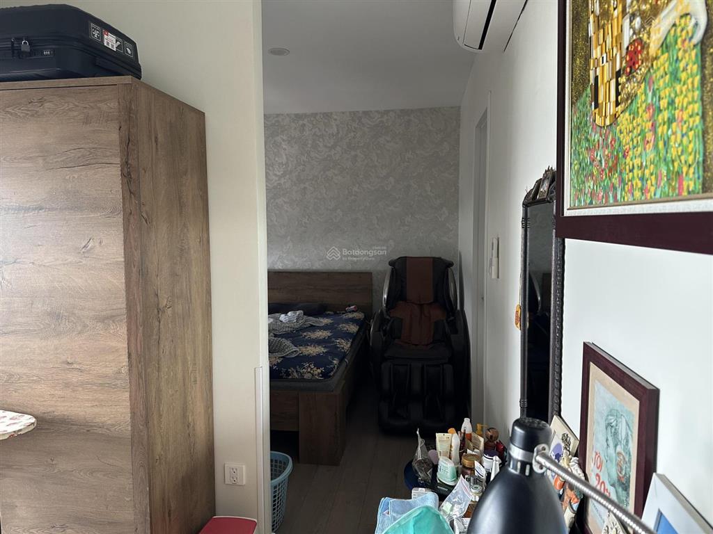 Hiếm! cả toà có 36 căn cả năm có 1 người bán, dt 145m2  3pn  2 wc, view sông hồng