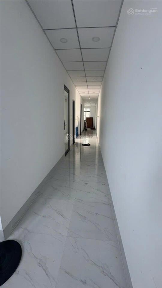 Bán nhà phố mặt tiền tôn đức thắng trung tâm rạch giá  chỉ 5.x tỷ