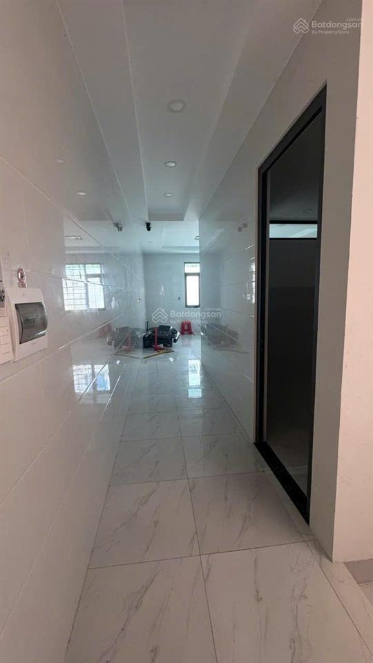 Bán nhà phố mặt tiền tôn đức thắng trung tâm rạch giá  chỉ 5.x tỷ