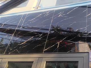 Nhà căn góc mới tinh hẻm 6m thông sẵn sàng đón chủ mớ