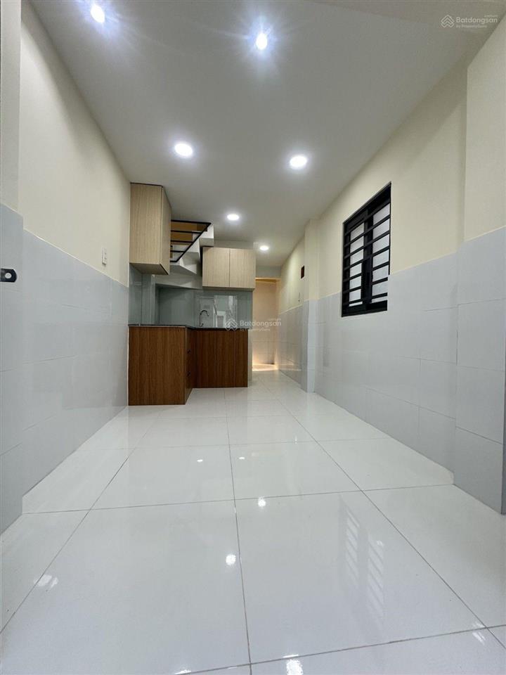 Căn góc 2 mặt tiền hẻm  quận 8  nhà mới đẹp ở ngay  chỉ 2.98 tỷ!