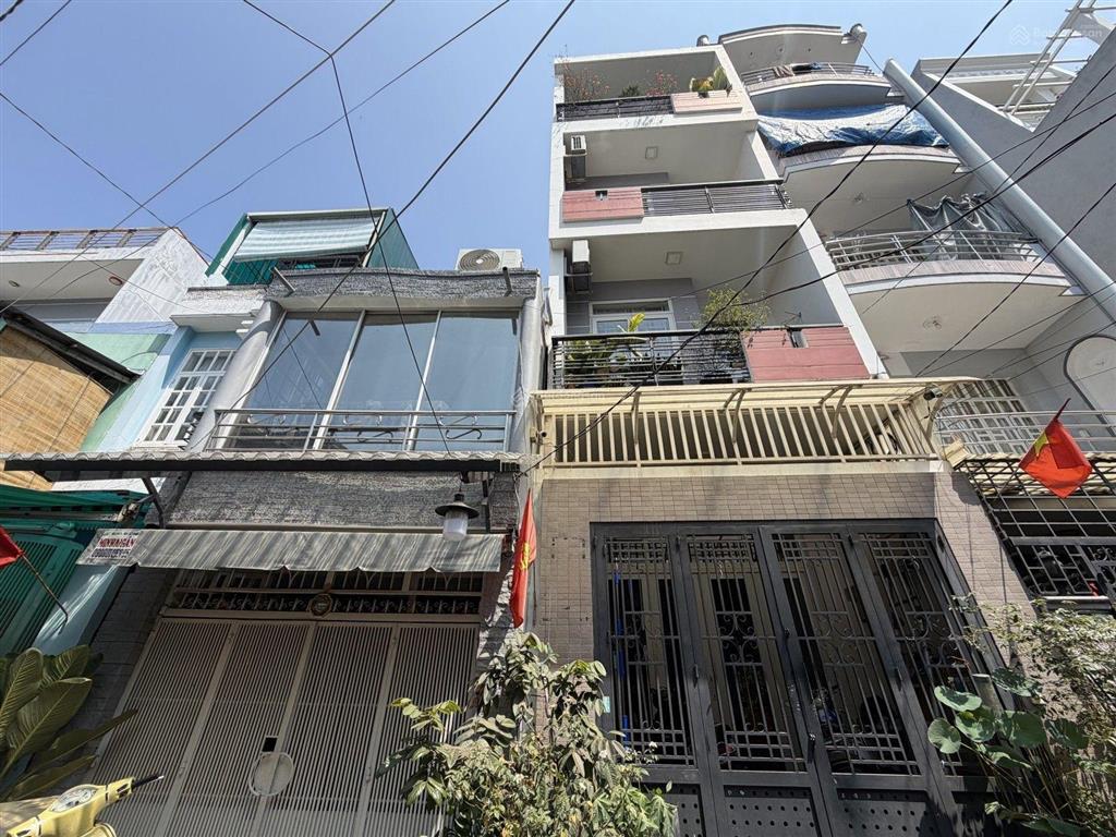 Cực hiếm  nhà đẹp quận 8  xe tải đỗ cửa  giá chỉ 7.1 tỷ