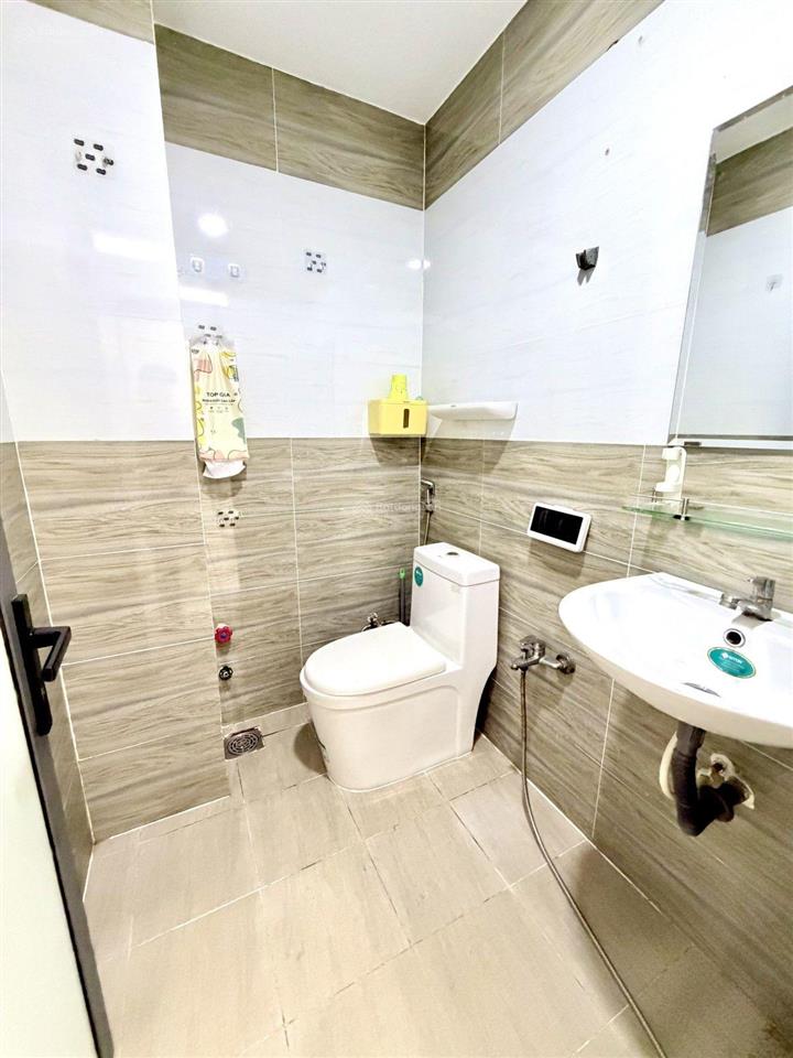 Nhà cao tầng hiếm có trong phân khúc 5 tỷ khu vip quận 8 dọn vào ở ngay