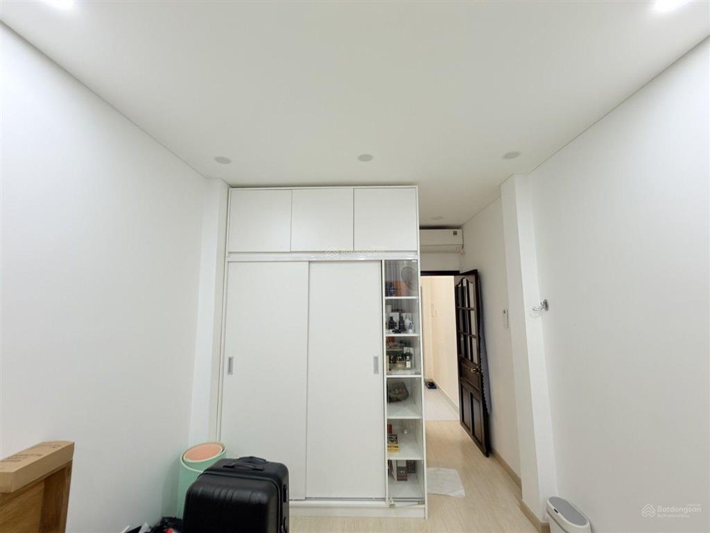 Nhà 4 tầng lõi quận 5  giáp quận 1  nhà mới ở ngay