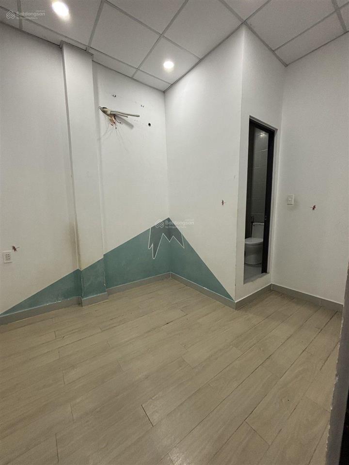 Bán nhà quận 8 3 tầng, 3pn giá tốt nhất khu vực.